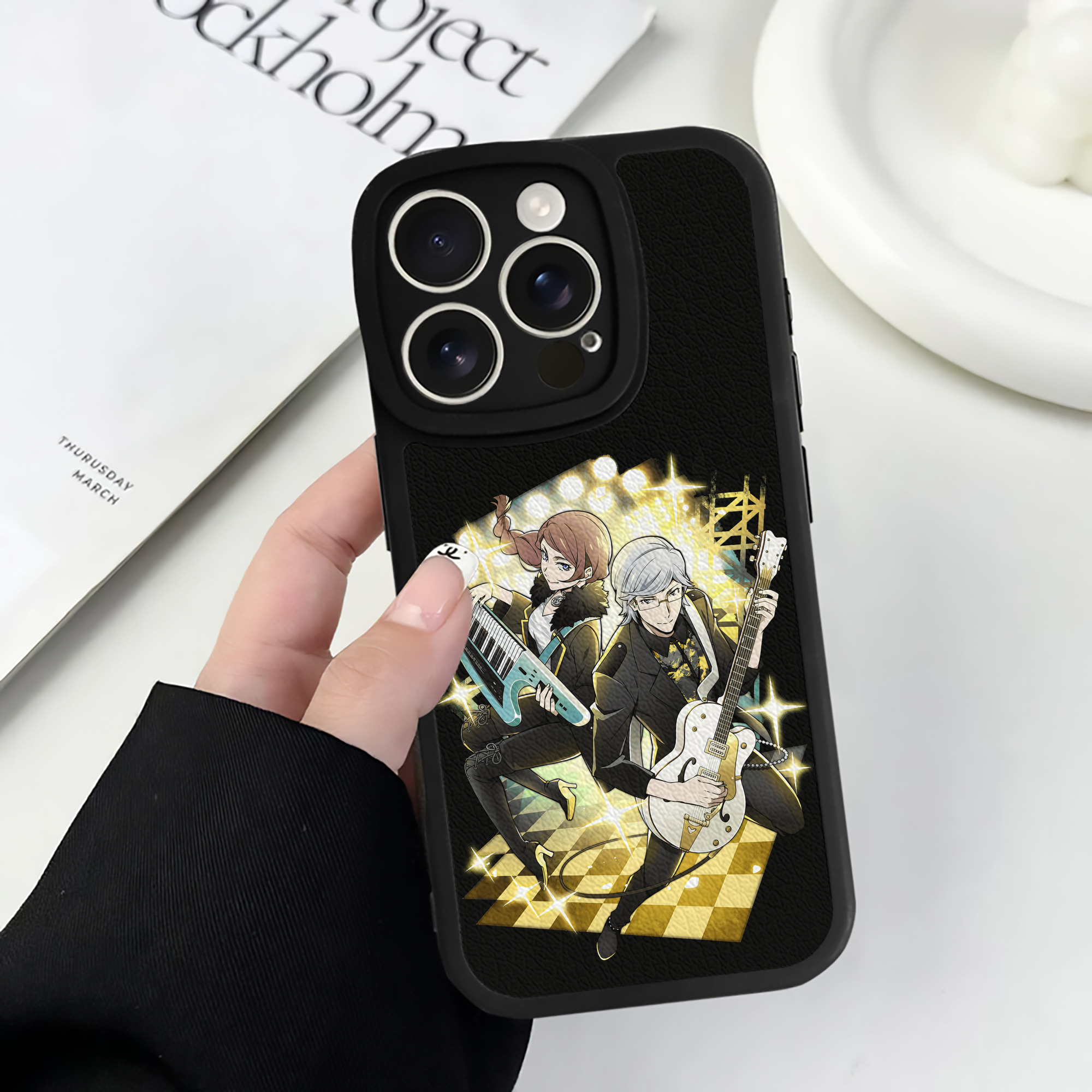 （画像用） 文豪ストレイドッグス Bungo Stray Dogs 【iPhone 16シリーズ対応】シリコンスマホケース（レザー調） 材質：シリコン
